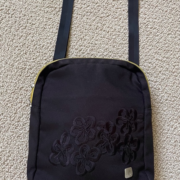 Haiku Bags Haiku Crossbody Bag Poshmark